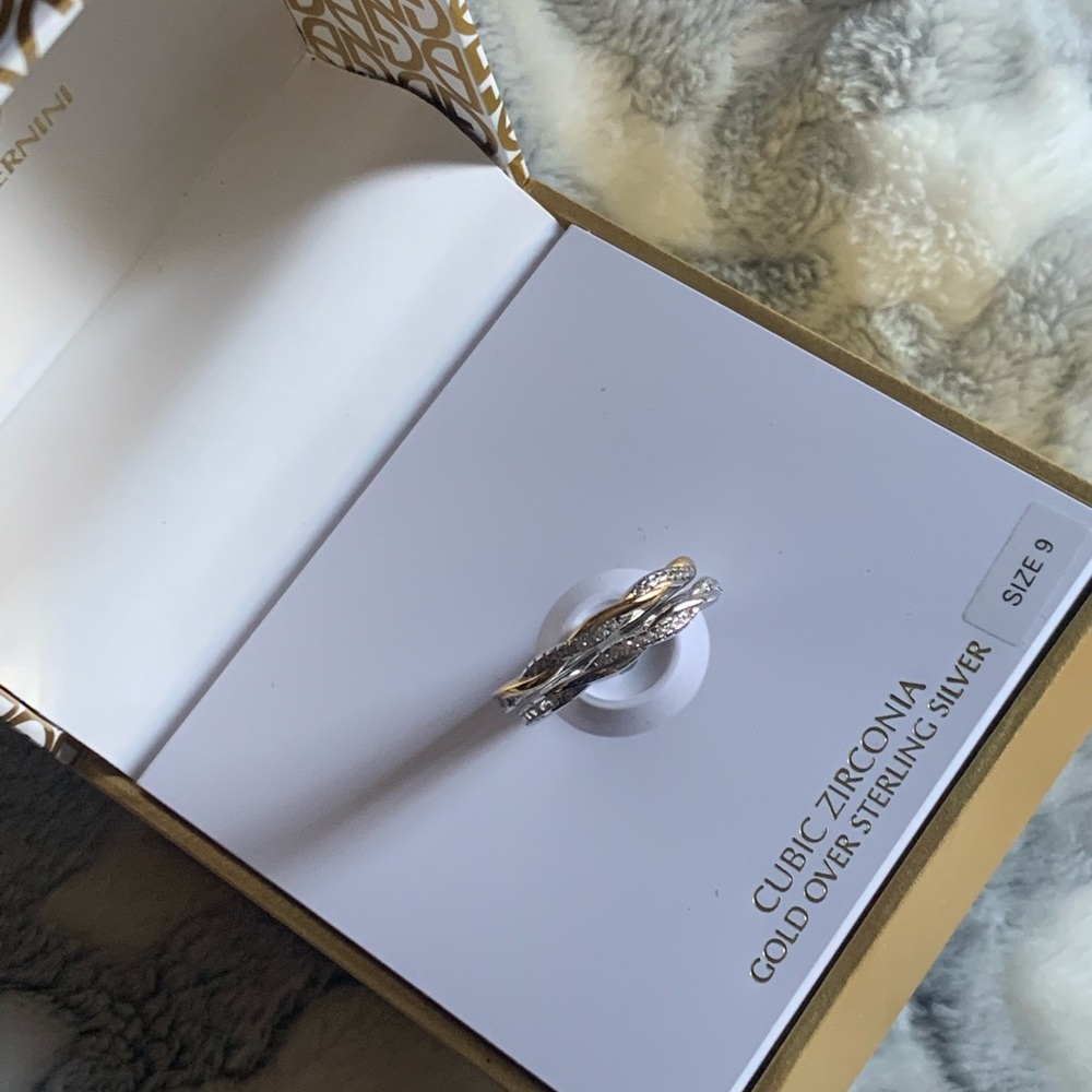 New Ring Set - Picture 3 of 5